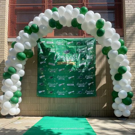 Green And White Balloon Arch, Intimate Events, Nyc With Kids, Balloons Decorations, Green Balloon, Virtual Party, Kappa Delta, Netball, Balloon Decor