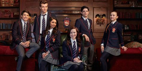 "Ride" is a New Nickelodeon Series About an Elite Equestrian Boarding School Boarding School Aesthetic, Equestrian Barns, Riding School, Preppy Boys, Cowgirl Magazine, Horse Lovers, Boarding School, New Students, School Fashion