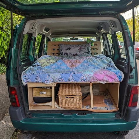 Citroen Berlingo Micro Camper Conversion Ideas | Van Website Micro Camper Conversion, Caddy Maxi Camper Conversion, Berlingo Camper Conversion, Citroen Berlingo Camper, Mini Camper Van, Micro Camper Diy, Camper Conversion Ideas, Berlingo Camper, Vw Caddy Maxi