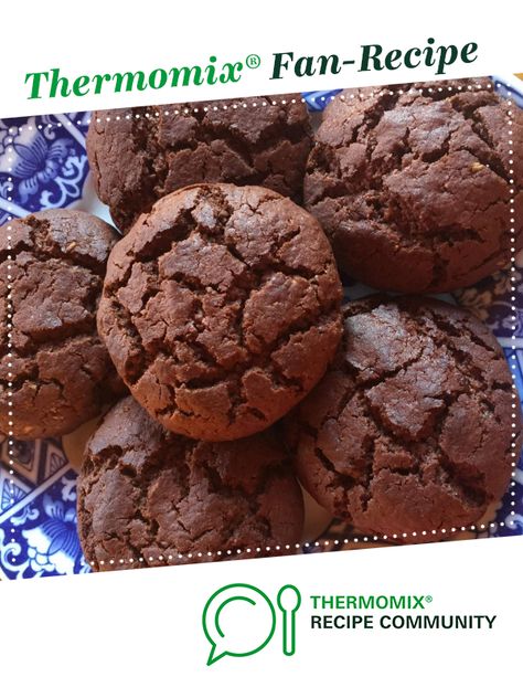 Tm6 Recipes, Chocolate Ripple Biscuits, Chocolate Hot Cross Buns, Thermomix Recipes Healthy, Chocolate Chip Biscuits, Thermomix Baking, Hot Cross Buns Recipe, Baking Buns, Recipe Tin