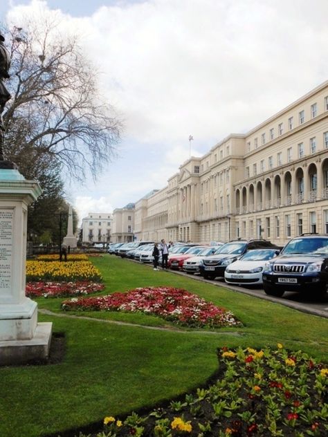 Promenade, Cheltenham Cheltenham England, Beautiful Country, History Facts, England, House Styles, History, Building, Green, Travel