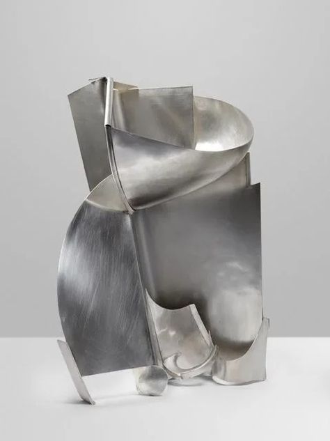 Anthony Caro - Works | Rumi Galleries Anthony Caro Sculpture, Sacred Objects, Richard Prince, Anthony Caro, Geometric Sculpture, Kaleidoscopes, Action Painting, Steel Sculpture, Contemporary Modern Art