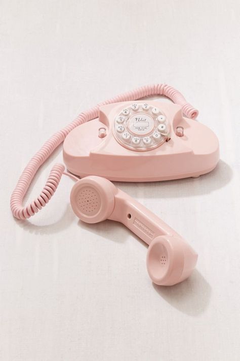 Kosmetyki Mary Kay, Pink Telephone, Princess Phone, Style Année 80, Telephone Vintage, Pic Collage, Bedroom Wall Collage, Call Me Maybe, Pink Phone