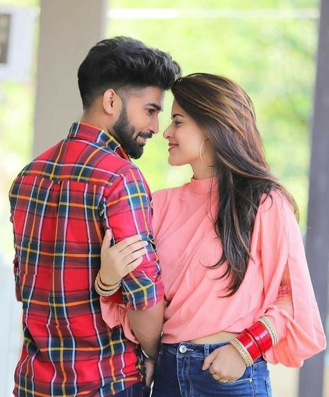 Simple Dpz, Couples Dp, Pre Wedding Photoshoot Outfit, Punjabi Couple, Wedding Photoshoot Props, Pre Wedding Photoshoot Outdoor, Couple Poses Photography, Photoshoot Outdoor, Couple Dpz