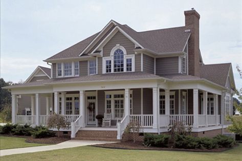 Farmhouse With Wrap Around Porch, House With Wrap Around Porch, Country Farmhouse Plans, Porch House Plans, Southern House, Country Style House Plans, Farmhouse House, Wrap Around Porch, House Plans Farmhouse