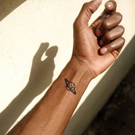 Tattoo Ideas For Men Basketball, Mini Tattoo For Men, Sport Tattoos For Men, Sports Tattoos For Men Ideas, Basketball Tattoos For Men Ideas, Basketball Tattoos For Men, Sports Tattoos For Men, Basketball Tattoo Ideas, Jordan Tattoo