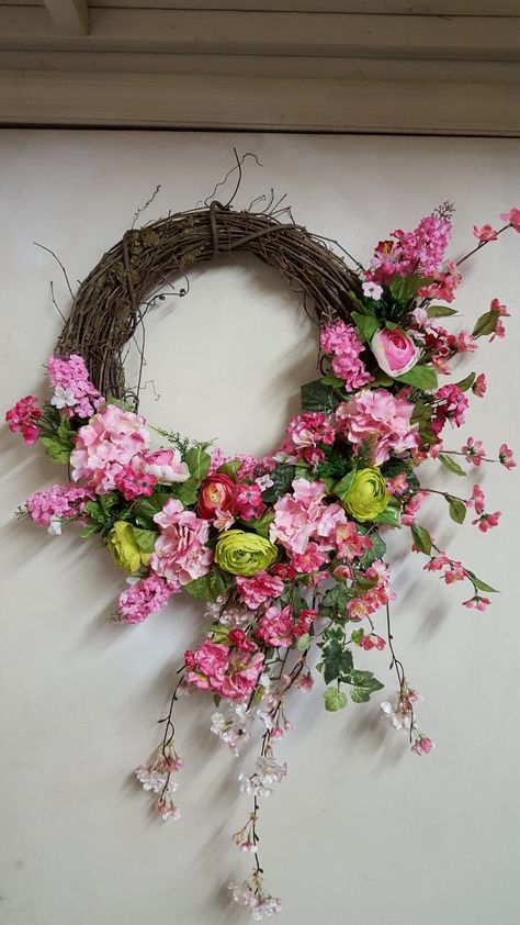 Cherry blossom grapevine wreath by Lisa Hisaw Spring Floral Arrangements, Spring Summer Decor, Flower Arranging, Art Fantasy, Christmas Flowers, Church Decor, Spring Floral, Summer Decor, Chinese New Year