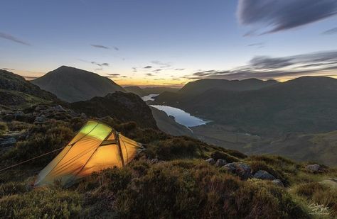 Camping Cornwall, Camping In England, Camping Uk, Adventure Bags, Wild Camp, Places In England, Wild Camping, South West Coast Path, Camping Places