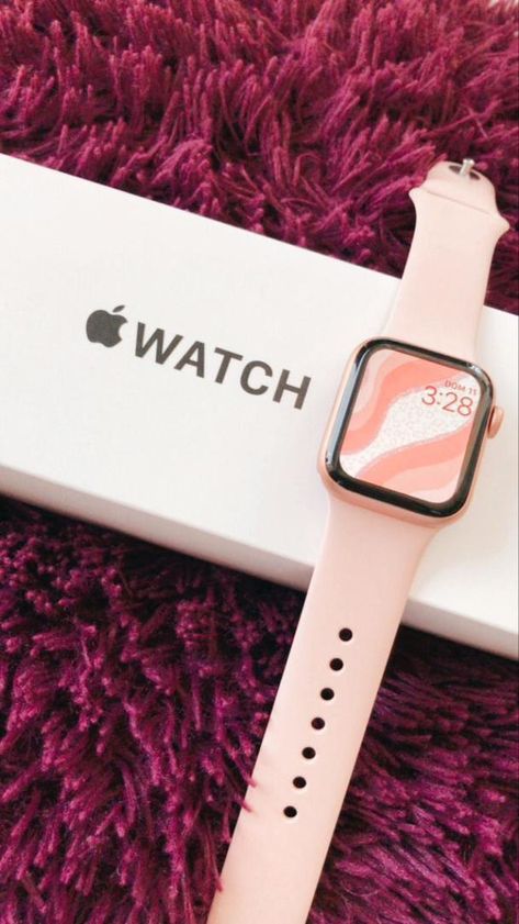 Apple Watch 2022, Apple Watch Rose Gold, Apple Watch Aesthetic, Apple Smart Watch, Apple Watch 8, Apple Watch Edition, Apple Watch Fashion, Apple Watch 3, Rose Gold Apple Watch