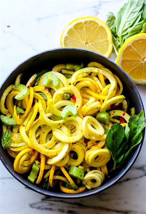 50+ Healthy, Gluten Free Spring-Time Spiralized Recipes - Food Faith Fitness Veggie Noodles Recipes, Easy Mediterranean Recipes, Summer Squash Recipes, Yellow Squash Recipes, Veggie Skewers, Delicious Veggies, Squash Salad, Spiralizer Recipes, Veggie Noodles