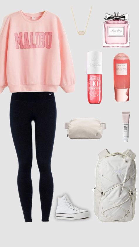 Ootd Airport, Preppy 101, Preppy Wishlist, Freshman Outfits, Outfits For Highschool, Preppy Winter Outfits, Cute College Outfits, Simple Outfits For School, Preppy School