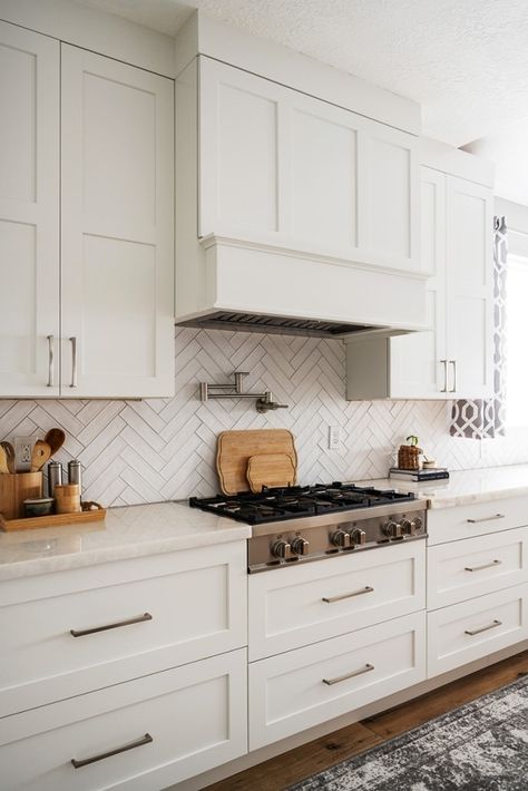 Mantle Hoods - No Legs - Stanisci Design Wood Hoods Wooden Kitchen Exhaust Hoods, Kitchen Range And Hood Ideas, Kitchen Cabinet Hoods, Craftsman Style Range Hood, Fume Hood Kitchen, Ventless Range Hood Ideas, Kitchen Hoods Wood, White Oak Vent Hood, Range Vent Hood Ideas