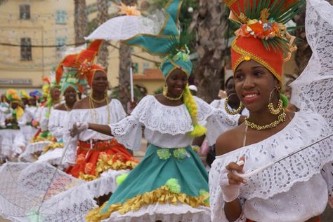 Belize women Creole Dress, Belize Culture, Creole Fashion, Jamaican Fashion, French Creole, Belize City, Caribbean Culture, West Indies, Central America