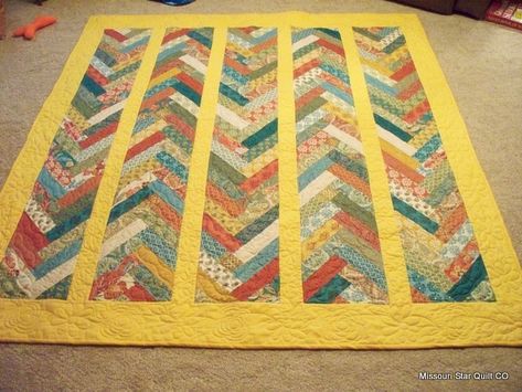 Braid Quilts Ideas, Braid Quilt Pattern Free, Friendship Braid Quilt Pattern, Braided Quilt Pattern Free, French Braid Quilt Pattern Free Tutorial, Prairie Braid Quilt Pattern, French Braid Quilt Pattern Free, Friendship Braid Quilt, Jelly Roll Braid Quilt Free Pattern