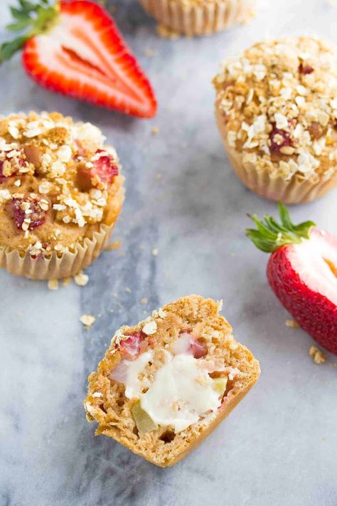 Crumble Topping For Muffins, Healthy Crumble Topping, Healthy Crumble, Apple Crumble Muffins, Sweet Peas And Saffron, Crumble Muffins, Healthy Muffin, Rhubarb Muffins, Cranberry Muffins