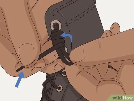 How to Tie Bean Boots: 9 Steps (with Pictures) - wikiHow How To Lace Boots Without Tying, How To Tie Boots Laces, How To Lace Timberland Boots, How To Tie Duck Boot Laces, How To Tie Boot Laces, Thai Bowl, Boot Laces, Leather Shoe Laces, Bean Boots