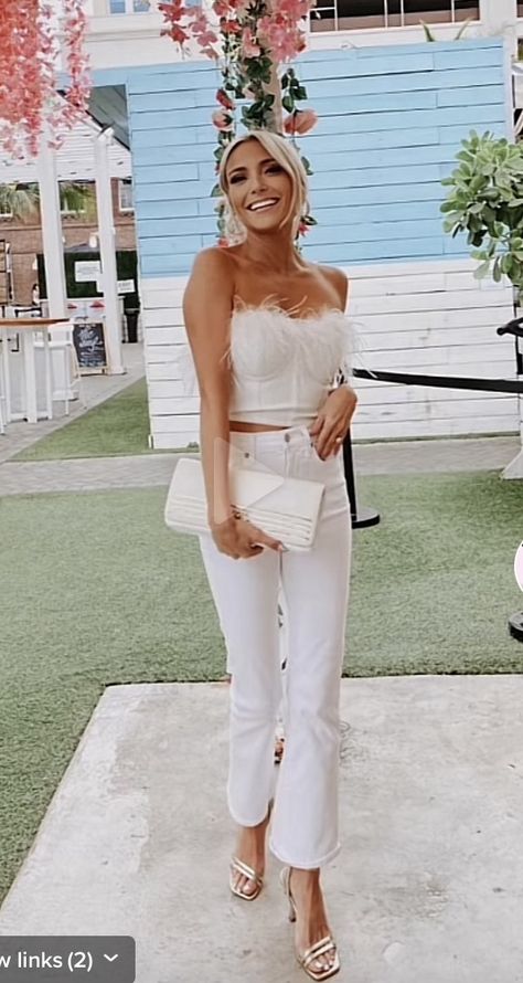 Backyard Engagement Party Outfit The Bride, Cute Casual Bachelorette Outfits, 2 Piece Bachelorette Outfit, Bride Outfit For Bachelorette, White Bachelorette Outfit For Bride, Engagement Dinner Outfit Brides, Bachelotte Outfits, White Bride To Be Outfits, Bridal Bachelorette Looks