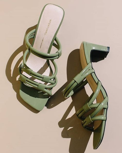 Dr Shoes, Shoe Inspo, Strappy Sandals Heels, Dream Shoes, Pastel Aesthetic, Shoe Game, Strappy Sandals, Cute Shoes, Girls Shoes