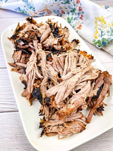 Ninja Woodfire Outdoor Grill Smoked Pulled Pork Wood Fire Grill Recipes, Grilled Pulled Pork, Smoked Lamb, Bbq Sandwich, Pulled Pork Leftovers, Boneless Pork Shoulder, Smoked Pulled Pork, Fire Grill, Garlic Butter Chicken