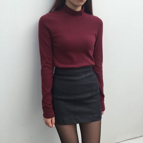 Mia 3, Maroon Sweater, Korean Fashion Trends, Black Stockings, Pinterest Fashion, Diy Dress, Fashion Korean, 가을 패션, Sweater Women