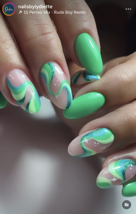 Blue And Green Nail Art, Green Blue Nails Ideas, Blue Green Nails Designs, Green Summer Nails Designs, Green And Blue Nails Designs, Gold Nails Summer, Blue And Green Nails Designs, Green Swirl Nails, Green And Blue Nails