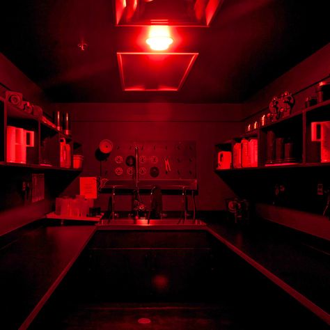 infrared sauna lighting in spa. Dark Room Lighting, Photography Dark Room, Dark Room Photography, Good Photography, Detective Aesthetic, Photography Dark, Room Photography, Photography Advice, Rainbow Aesthetic