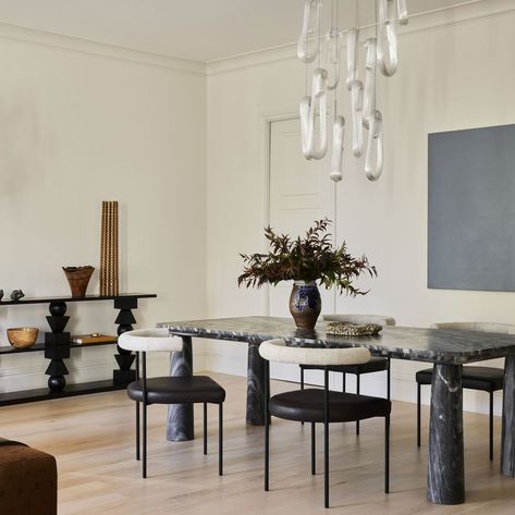 dining room Unique Dining Chairs, Lacquer Dining Table, San Francisco Houses, Pacific Heights, Interior Renovation, Amber Interiors, Interior Design Magazine, Dining Nook, Black Lacquer