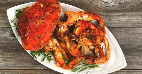 Seafood and fish can be a healthy part of your diet during pregnancy. Just follow this guide to make sure they are safe. Cooking Dungeness Crab, Dungeness Crab Recipes, Cooked Shrimp, Dungeness Crab, Grape Salad, Crab Salad, Crab Recipes, Christmas Dishes, People Eating