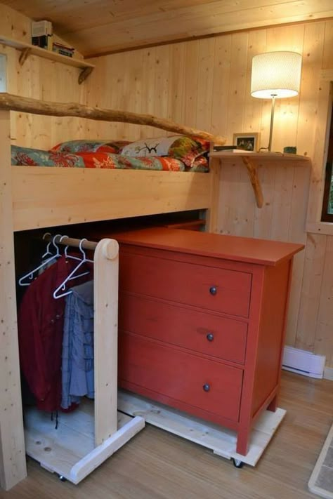 Closet Under Bed, Space Saving Beds, Bed Dresser, Small Bedroom Designs, Bed In Closet, Tiny Spaces, Tiny Bedroom, Tiny House Living, Under Bed