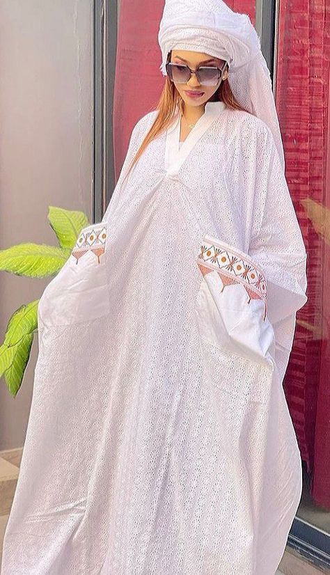 Chiffon Kaftan, Ethiopian Dress, Long African Dresses, Black Dresses Classy, Kaftan Style, African Maxi Dresses, African Clothing Styles, Africa Fashion, Workwear Fashion