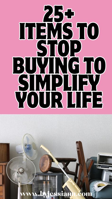 25+ Things to Stop Buying to Instantly Simplify Your Life - Minimalism Lifestyle Being Minimalist, How To Be A Minimalist, Minimalist Beginner, How To Become Minimalist, Minimalism Lifestyle Inspiration, Minimalist Things, Being A Minimalist, Minimalist Tips, Become A Minimalist