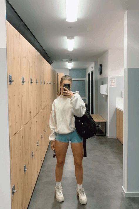 [CommissionsEarned] Wight Lifting, Hoodie That Hoodies #sportbragymoutfit Outfit Recommendations, Sport Bra, Gym Outfit, To Learn, Sports Bra, Gym, Bra