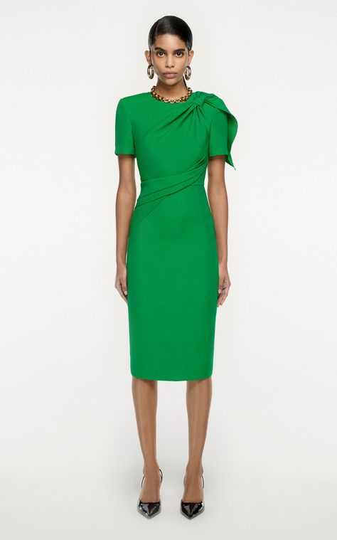 Moda Operandi Green Dress, Green Business Dress, Green Work Dress, Mother Of The Bride Fashion, Hot Pink Fashion, Corporate Dress, Royal Dresses, Evening Dresses Plus Size, Classy Dress Outfits