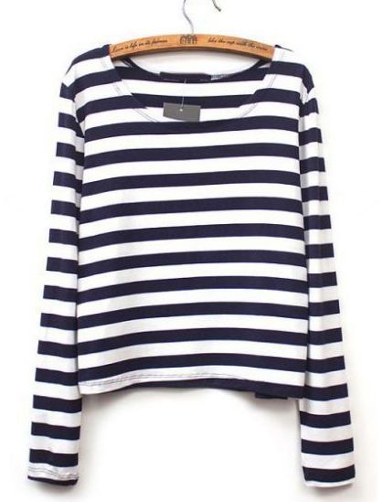 Blue and white striped ling sleeve tee is a staple in my wardrobe. White Striped Sweater, Stripe Top, Striped Long Sleeve Shirt, Womens Fashion For Work, Style Women, Black & White, Striped Sweater, Style Outfits, European Style