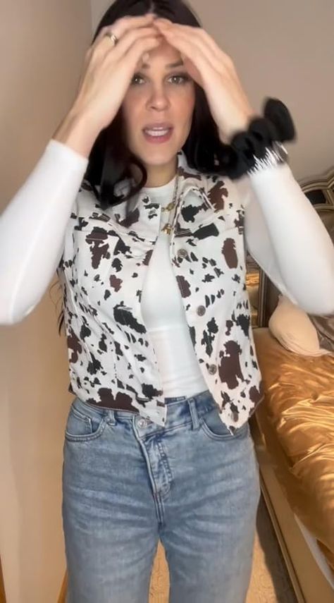 Check out this video OeyFnbmO Women Vest Sleeveless Jean Jacket Denim Cow Print Vest from Rachel Brittany Cow Print Vest, Sleeveless Jean Jackets, Women Vest, Jacket Denim, Cow Print, Womens Vest, Jean Jacket, Outfit Of The Day, Denim Jacket