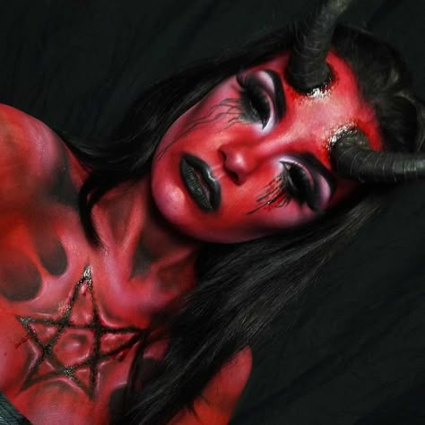 Dark Angel Makeup, Devil Makeup Halloween, Demon Makeup, Red Demon, Devil Makeup, Halloweenský Makeup, Holloween Makeup, Creepy Halloween Makeup, Halloween Character