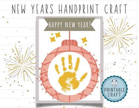 New Years Craft Preschool, New Years Craft, New Years Gifts, Disco Ball Art, Handprint Keepsake, Craft Preschool, Art Disco, Footprint Crafts, New Year Art