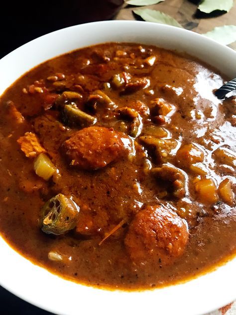 Authentic Gumbo Recipe, Authentic Gumbo, Chicken And Smoked Sausage, Chicken Gumbo, Sausage Gumbo, Cajun Dishes, Cajun Creole Recipes, Seafood Gumbo, Cajun Cooking