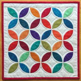 Jen Daly Quilts: How To: Orange Peels Orange Peel Quilt, Snowball Quilts, Charity Quilts, Vintage Quilts Patterns, Orange Peels, Quilts Patterns, Scrappy Quilt Patterns, Circle Quilts, Scrap Quilt Patterns