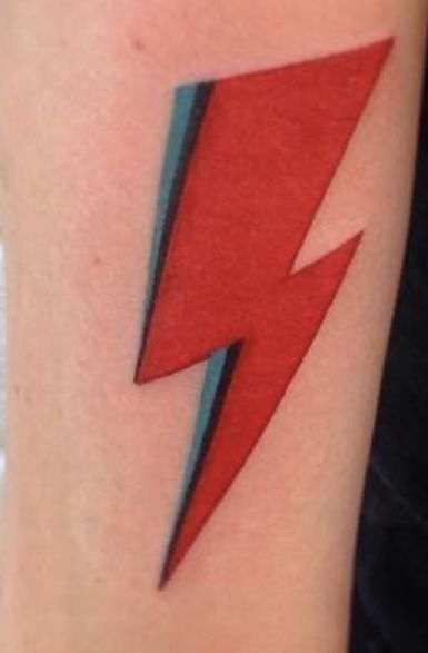 Lightnight Bolt Tattoo, David Bowie Tattoo, Bolt Tattoo, Triangle Tattoo, I Tattoo, Tattoos For Guys, Tattoos