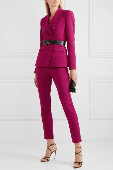 Magenta Blazer Outfit, Pink Notch Lapel Sets For Workwear, Zendaya Pink Suit, Magenta Blazer, Designer Tailored Pink Blazer, Petra Ecclestone, Classic Pink Button-up Blazer, Chic Pink Button-up Blazer, Look Rose