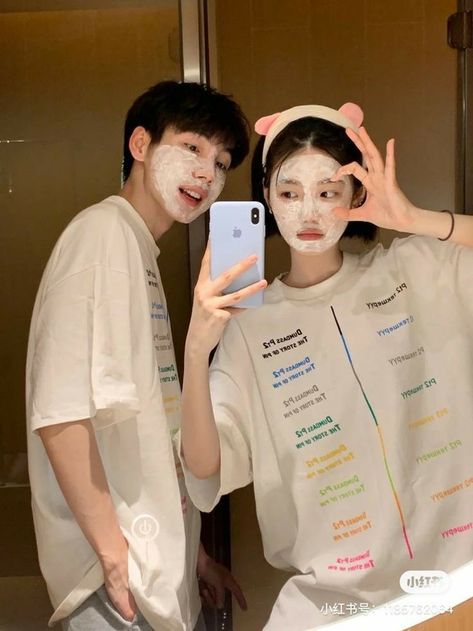 Couple Aesthetic Outfits, Korean Couple Photoshoot, 얼굴 그리기, 사진 촬영 포즈, Ulzzang Couple, Boy And Girl Best Friends, Korean Couple, Cute Couples Photos, Cute Couple Selfies