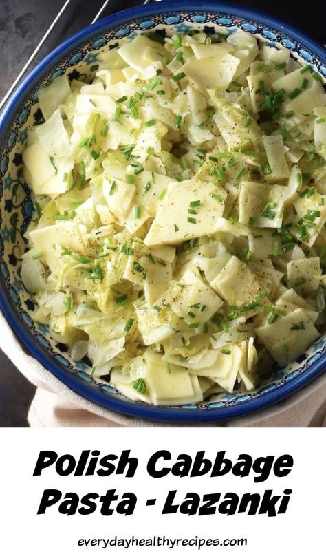 Polish Cabbage Recipes, Cabbage Pasta Recipes, Pasta With Cabbage, Polish Pasta, Cabbage Pasta, Polish Cabbage, Polish Foods, One Pot Dishes, Vegetarian Pasta