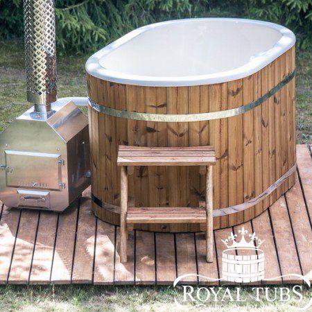 Wooden Hot Tub, Luxury Hot Tubs, Japanese Soaking Tubs, Hot Tubs Saunas, Hot Tub Garden, Garden Bar, Bath Spa, Hot Tubs, Spa Hot Tubs