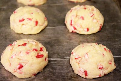 Peppermint Crunch, Crunch Cookies, Crunch Recipe, Christmas Shortbread, Christmas Foods, Christmas Cookie Exchange, Peppermint Cookies, Holiday Meal, Xmas Cookies