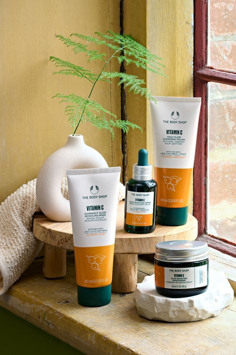 A high-quality image showcasing the Vitamin C collection. The products are arranged in an aesthetically pleasing way in an alternating format. Shot on location in an authentic country house, which adds a great visual interest. The Body Shop At Home, Body Shop At Home, Product Shots, Product Range, Double Exposure, Aesthetically Pleasing, The Body Shop, The Body, Vitamin C