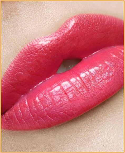 Coral Lip Gloss, Lips Art, Beauty Hacks Lips, Coral Lips, Squalane Oil, Grace Beauty, Princess Hair, Lip Beauty, Colorful Nail