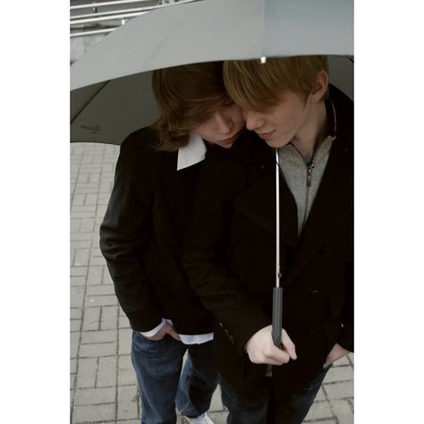 gay couples USE!! ❤ liked on Polyvore Sharing Umbrella, The Age Of Innocence, Hidden Love, Gay Marriage, I Love You All, Couple Pictures, Umbrella, In This Moment, Celebrities