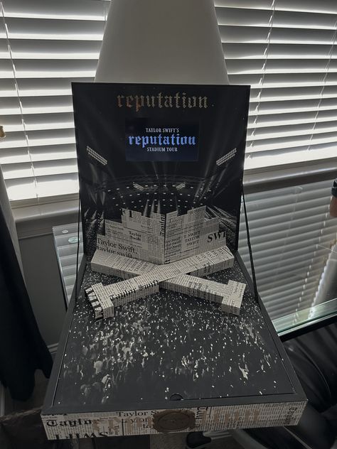 Reputation Tour Confetti, Taylor Swift Reputation Decorations, Reputation Stadium Tour Poster, Reputation Taylor Swift Gift Ideas, Taylor Swift Vip Package, Taylor Swift Valentines Box Ideas, Taylor Swift Reputation Stadium Tour, Diy Stage, Gcse Graphics