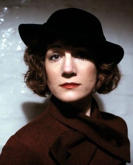 Harriet Walter as Harriet Vane in Strong Poison Lord Peter Wimsey, Harriet Vane, Harriet Walter, Willie Nelson Quotes, Dorothy Sayers, Dorothy L Sayers, Fashion 30s, Willie Nelson, Mystery Novels